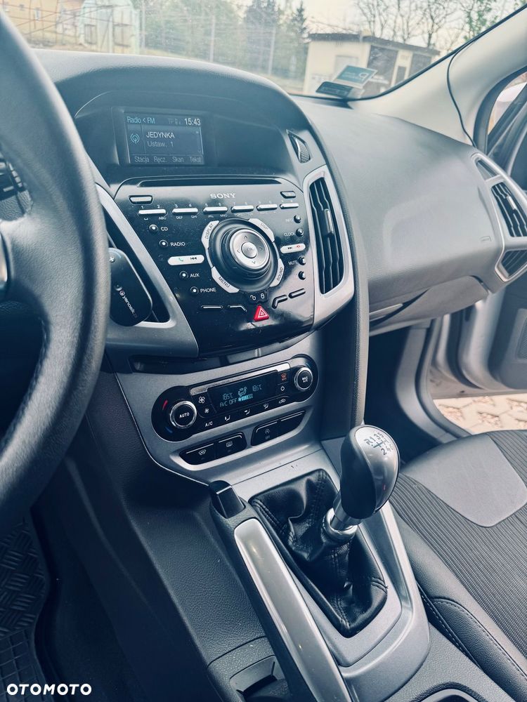 Ford Focus 1.6 EcoBoost Titanium - 14