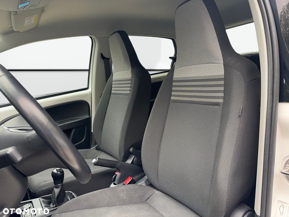 Volkswagen up! 1.0 move - 11