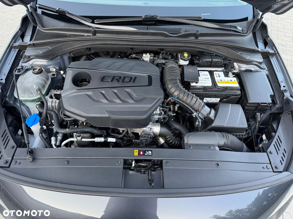 Hyundai i30 1.6 D Comfort - 26