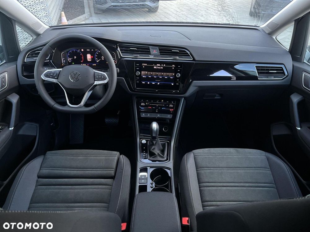 Volkswagen Touran 1.5 TSI EVO Highline DSG - 26