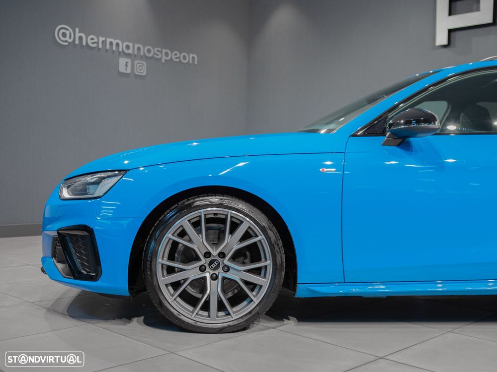 Audi A4 Avant 35 TDI S line S tronic - 12