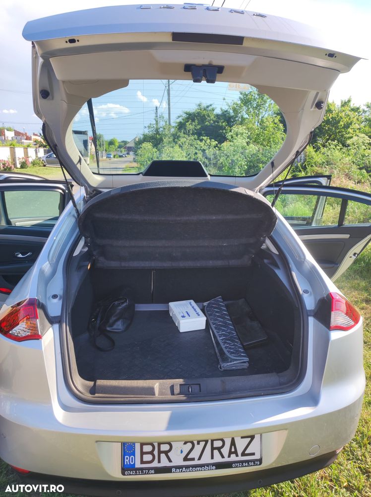 Renault Laguna dCi 110 FAP Limited - 13