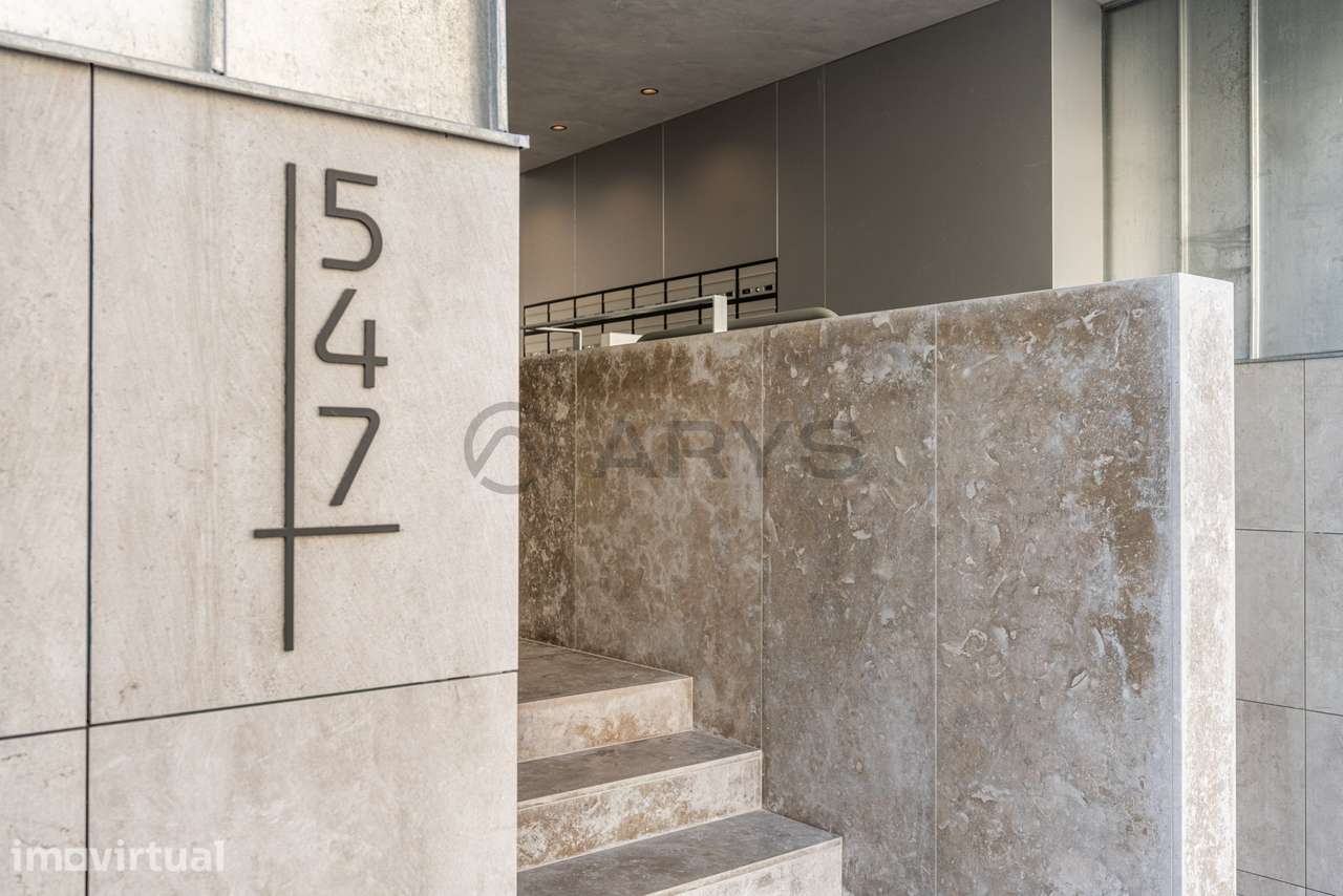 Apartamento T0 Novo em condomínio fechado com Varanda - Grande imagem: 3/44