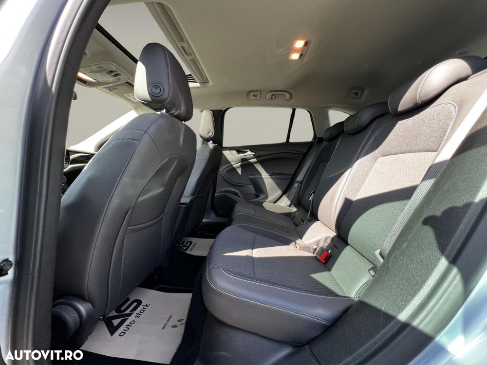 Opel Astra Sport Tourer 1.0 Turbo ECOTEC Start/Stop Innovation - 20