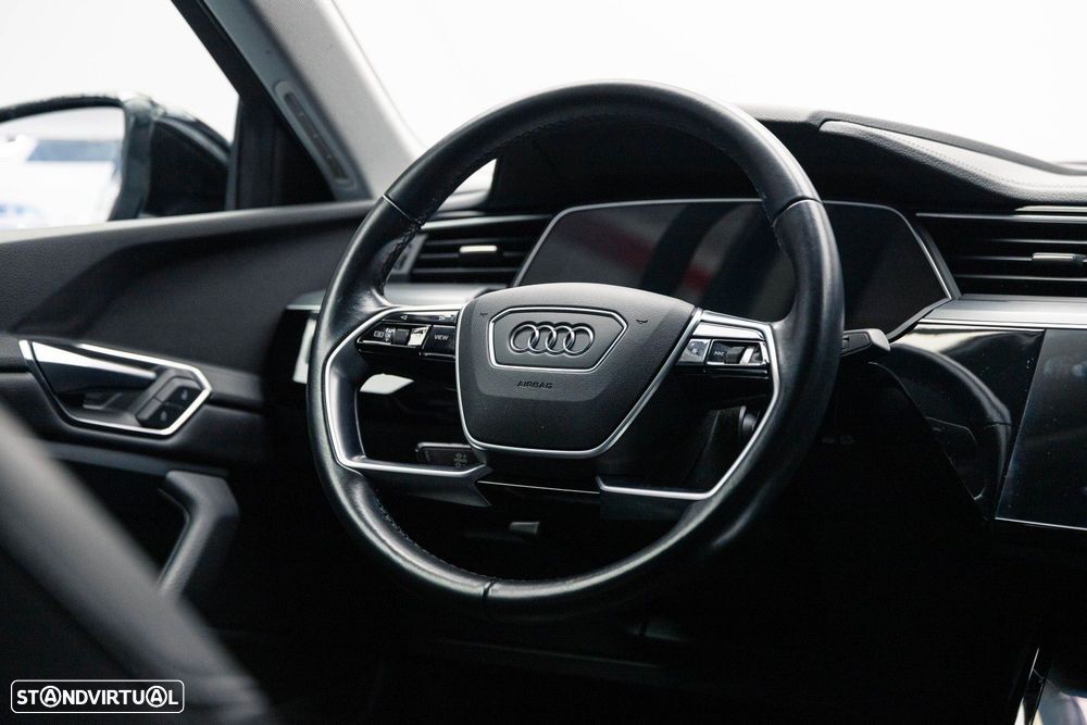 Audi e-tron Sportback 50 quattro - 23