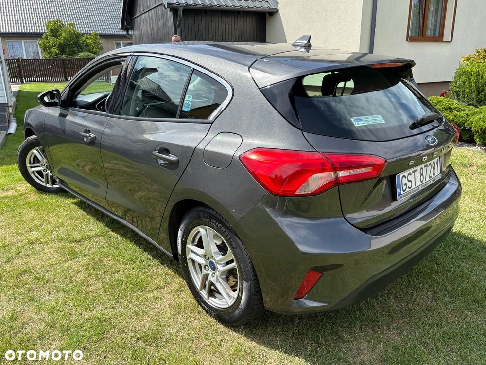 Ford Focus 1.0 EcoBoost Titanium - 13