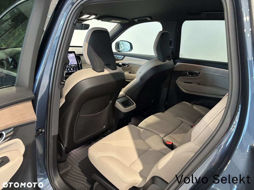 Volvo XC 90 - 17