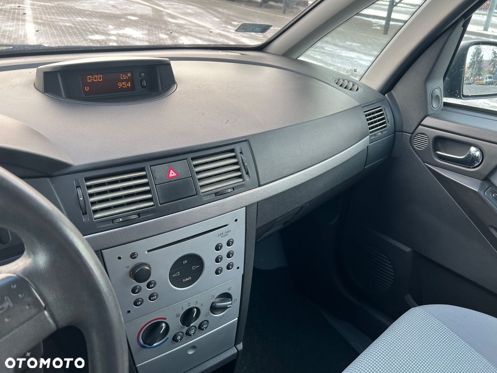 Opel Meriva 1.6 16V Edition - 11