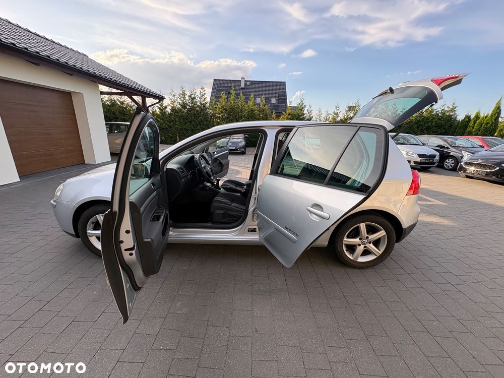 Volkswagen Golf 1.6 United - 15