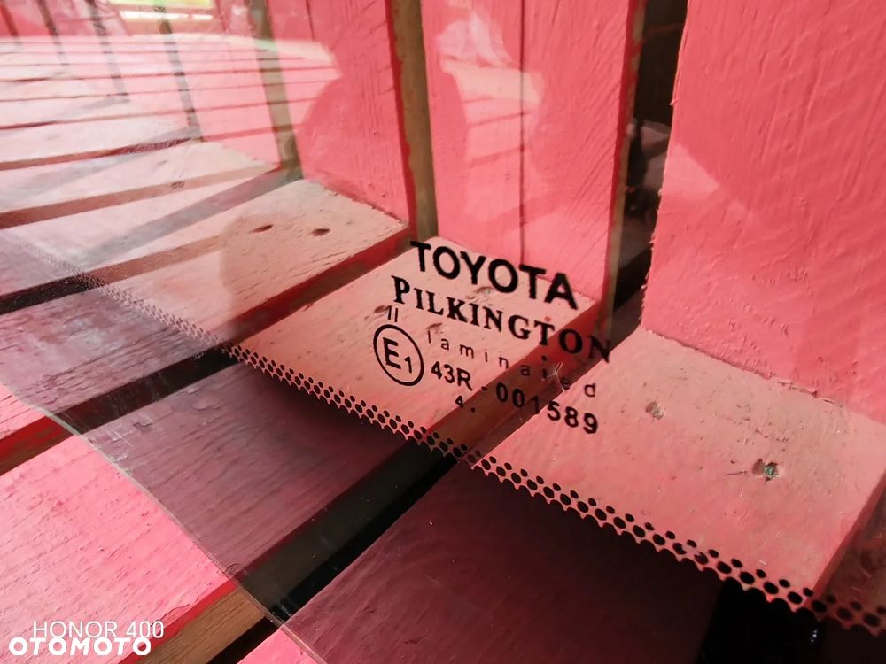 SZYBA CZOŁOWA TOYOTA YARIS 3 2011-2019 (UŻYWANA) - 2
