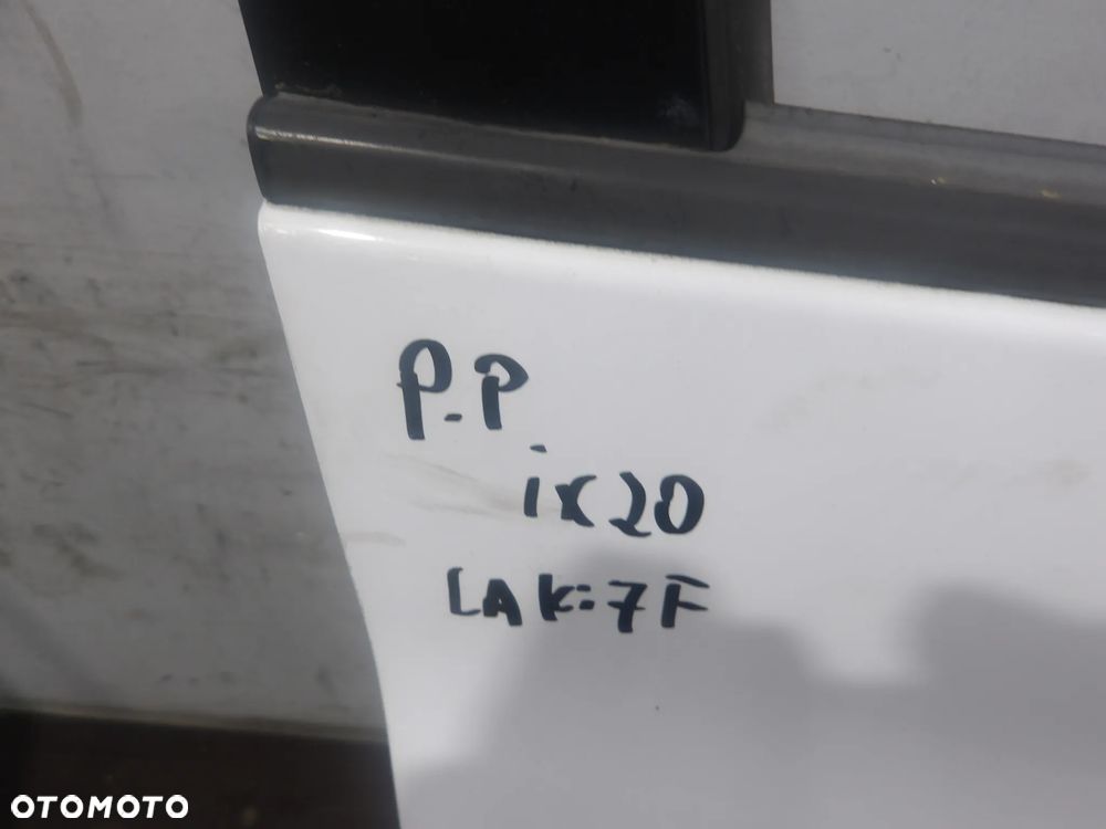 HYUNDAI IX20 1.4D DRZWI PRAWE PRZEDNIE PRAWY PRZÓD - 2