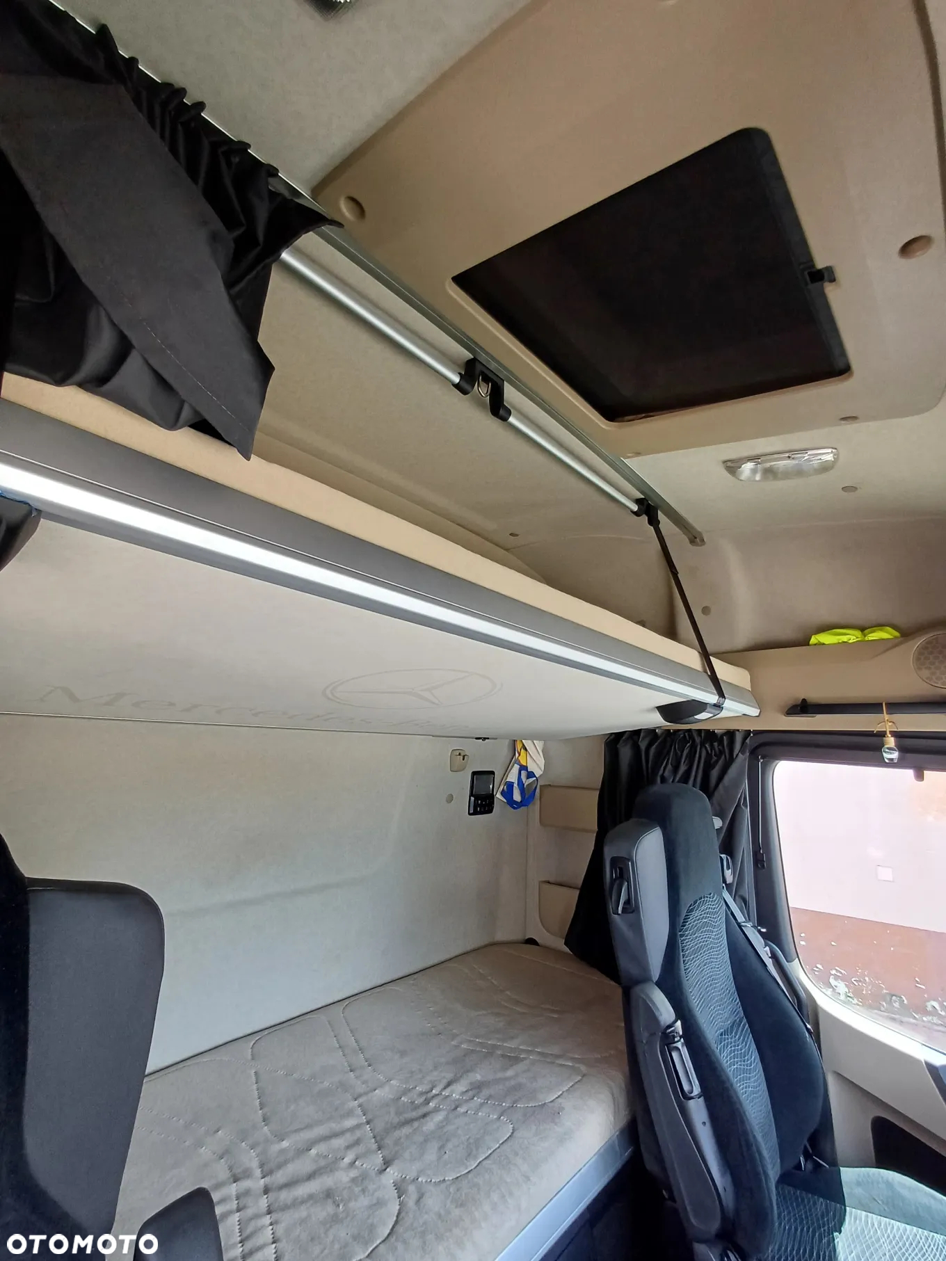 Mercedes-Benz Actros 1845 LS - 22