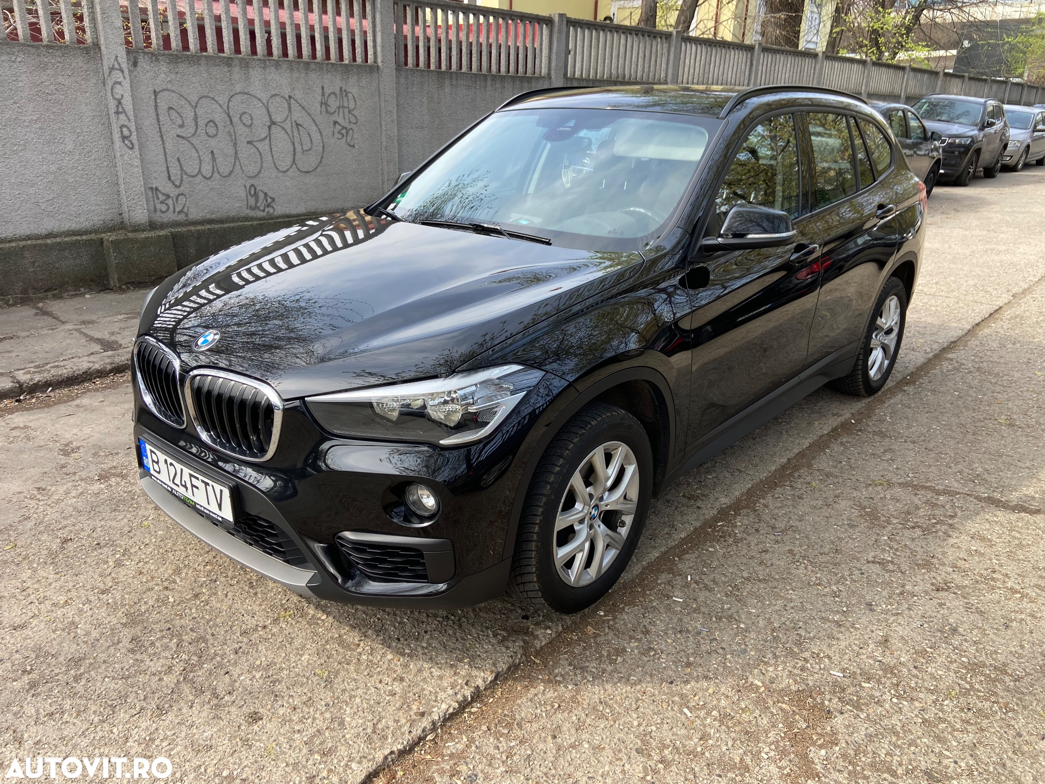 BMW X1 sDrive18i Aut. Advantage - 2