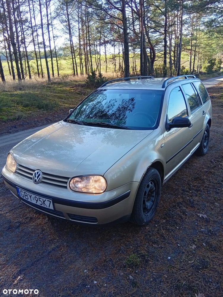 Volkswagen Golf 1.9 TDI Highline - 1