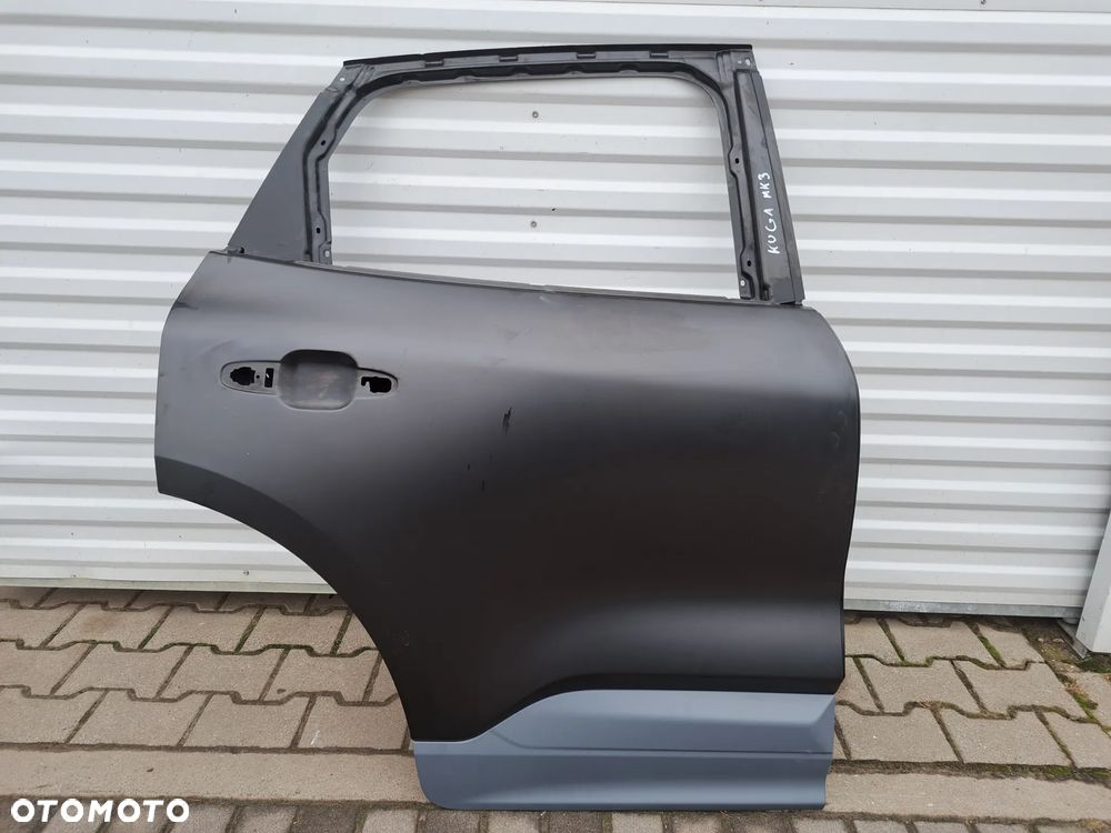 Drzwi tylne Tył PRAWE Ford Kuga III 2757991 ładne nowe