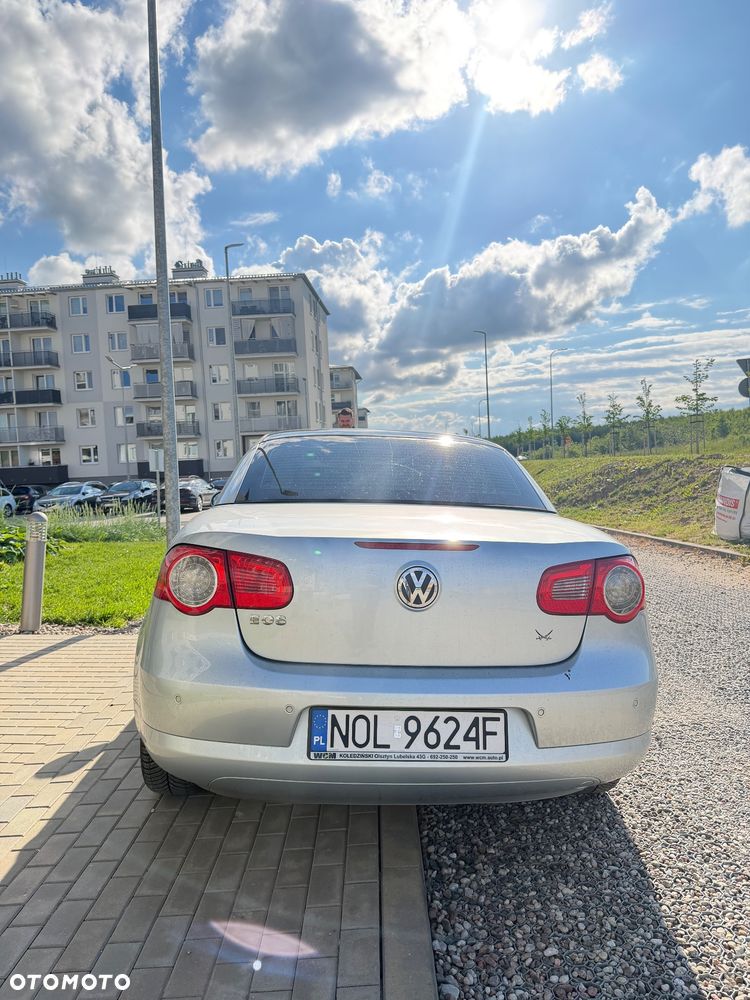 Volkswagen Eos - 4