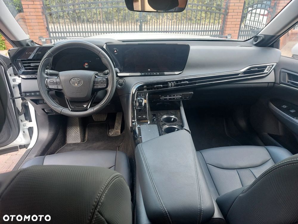 Toyota Mirai Prestige - 14