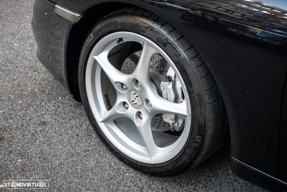 Porsche 911 (996) - 4