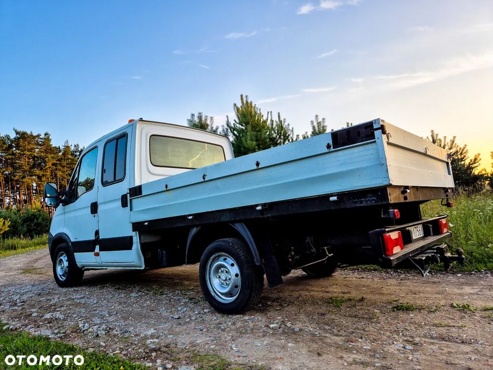 Iveco Daily Doka # 7 Miejsc # Hak 3,5t # 2.3 120KM # ZAREJESTROWANY - 3