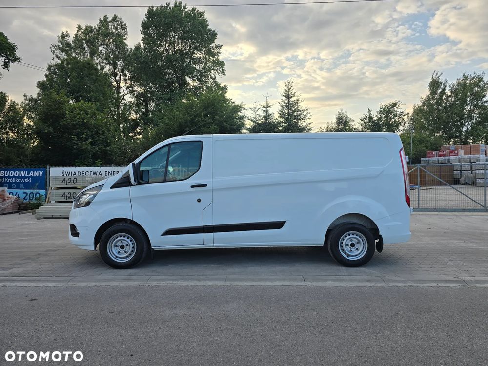Ford Transit Custom 3 osobowy - 27