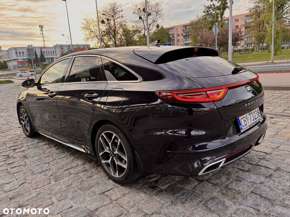 Kia ProCeed - 6