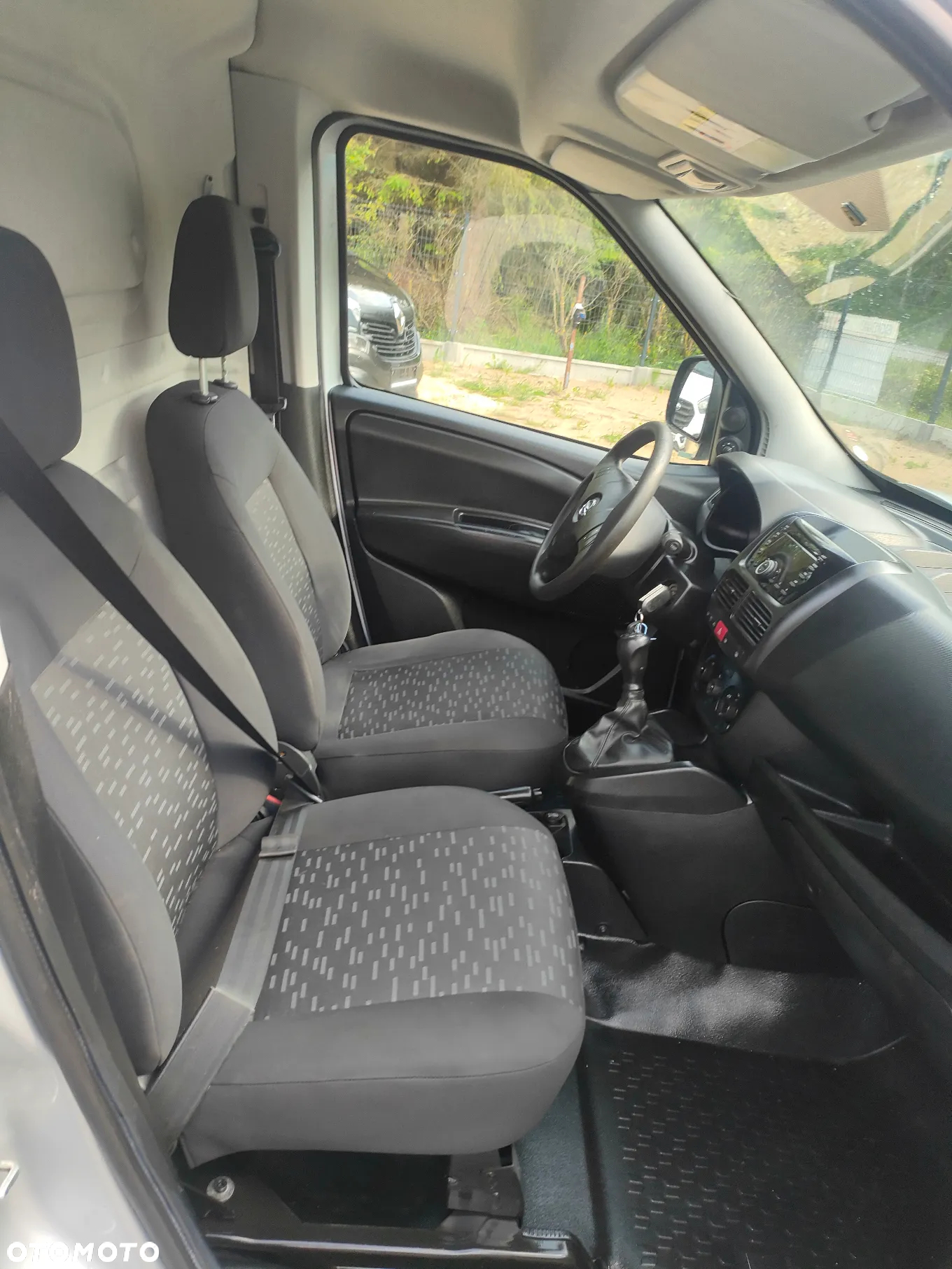 Opel COMBO 1,3 CDTI LONG L2H1 EURO V - 16