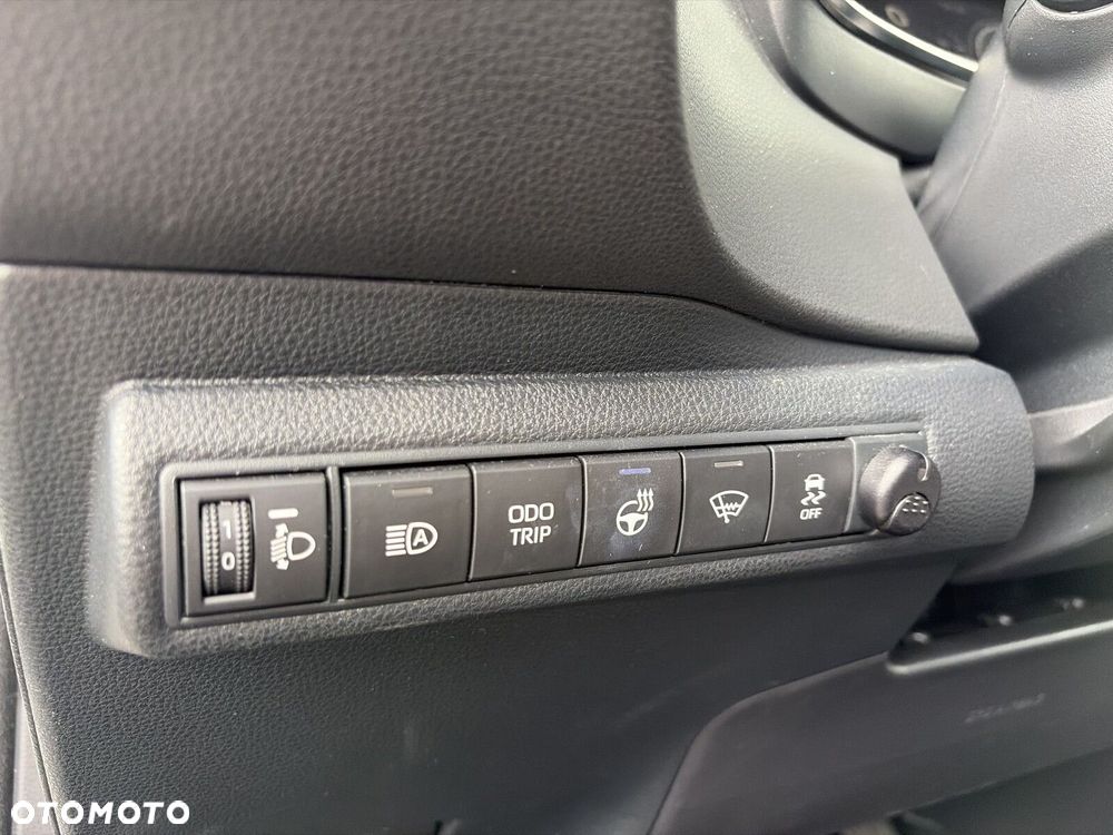 Toyota Corolla - 23