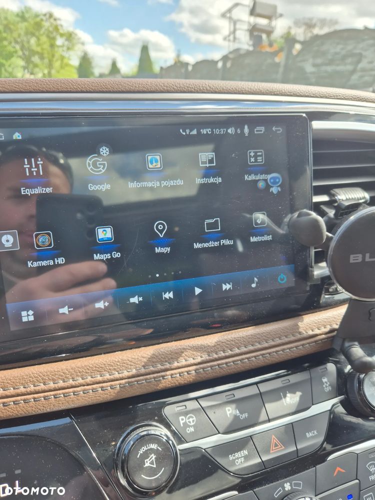 Chrysler Pacifica - 38