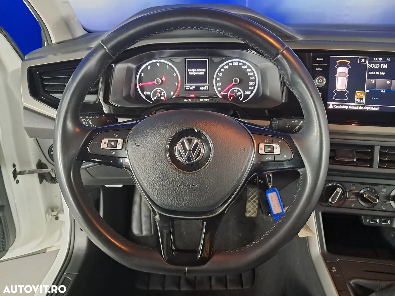 Volkswagen Polo - 11