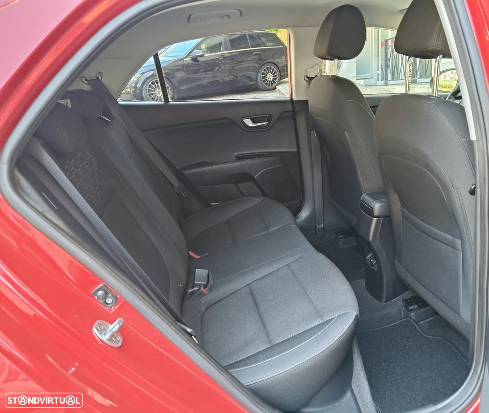 Kia Rio 1.4 CRDi TX Sport - 26