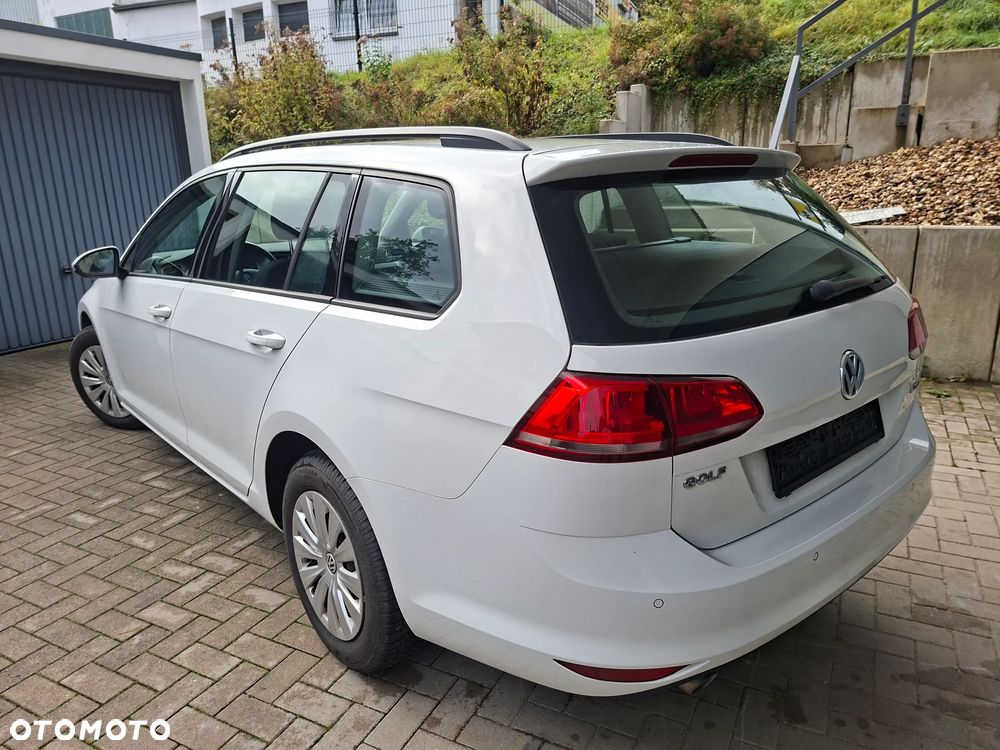 Volkswagen Golf - 3