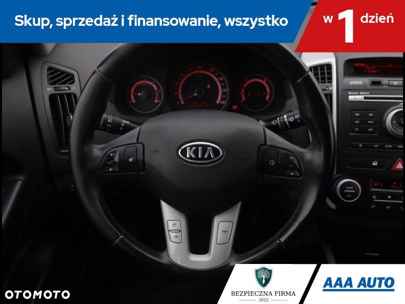 Kia Ceed - 18