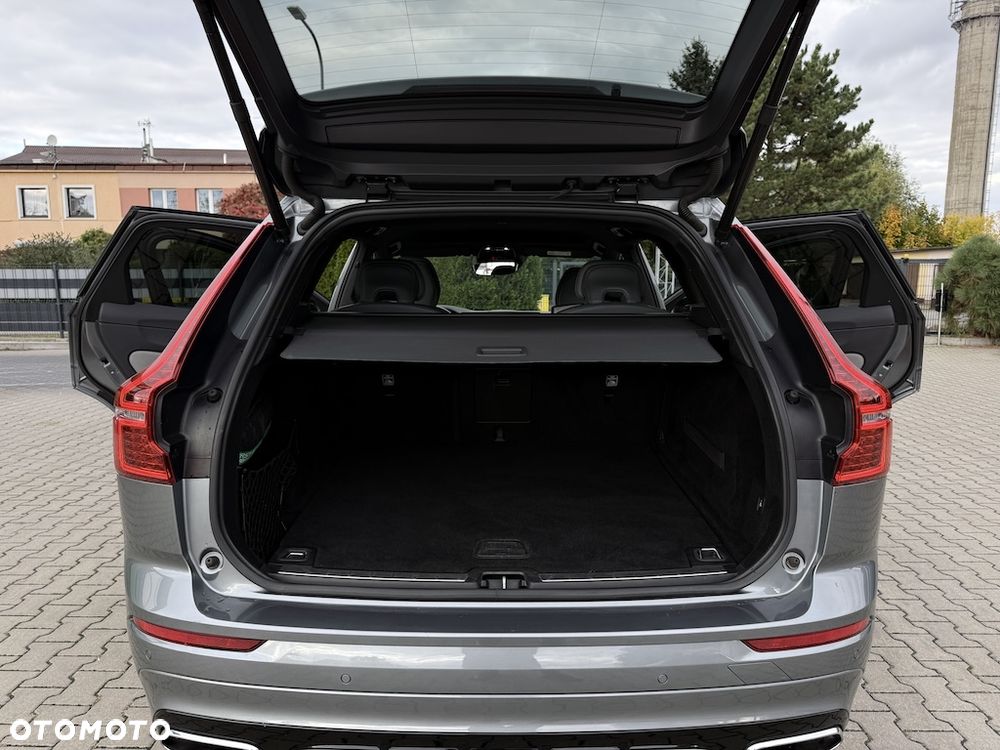 Volvo XC 60 D4 Geartronic RDesign - 34