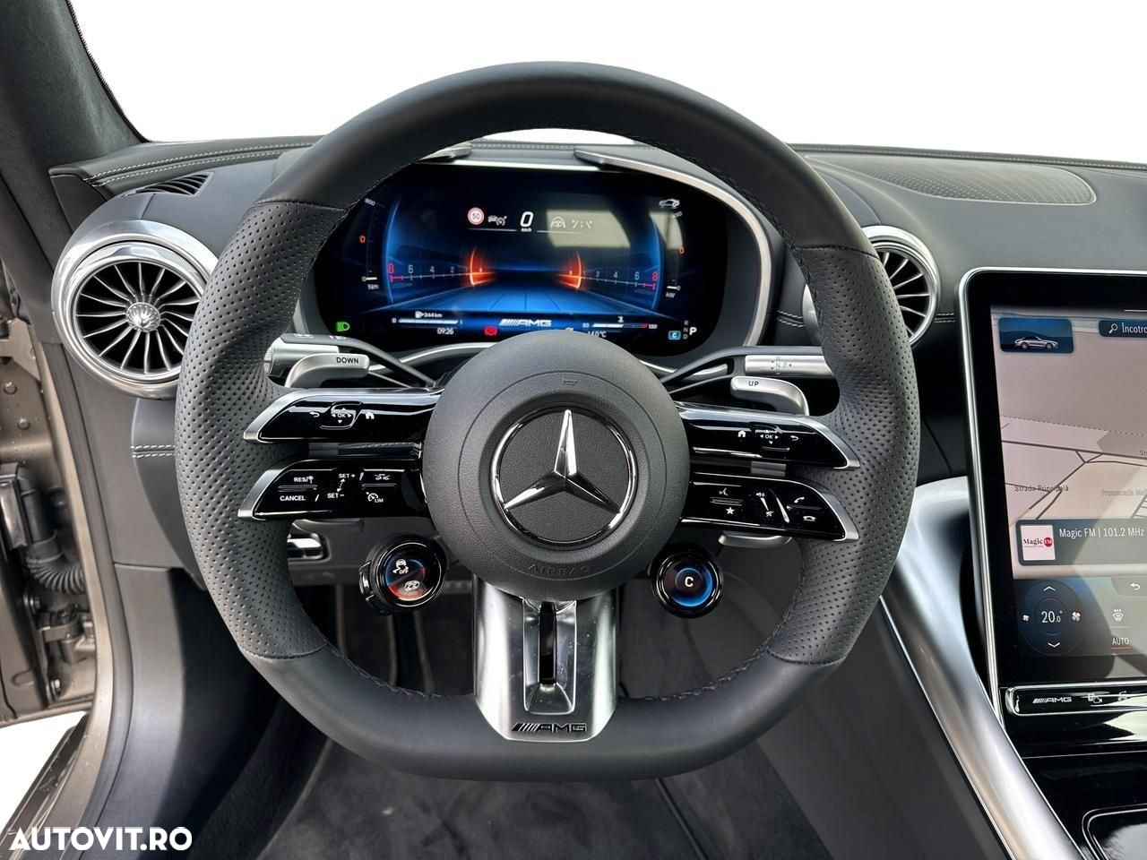 Mercedes-Benz SL AMG 63 4MATIC+ - 8