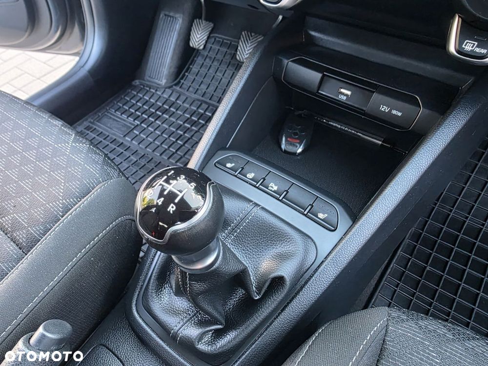 Kia Rio 1.2 M - 13