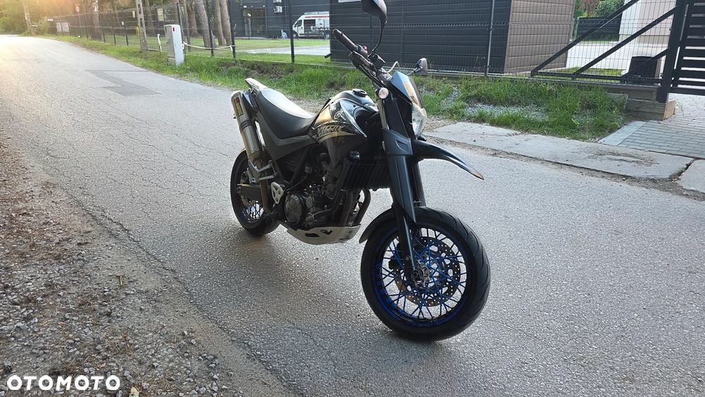 Yamaha XT - 3