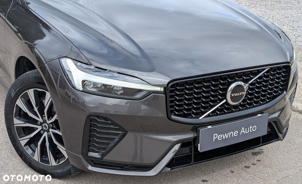 Volvo XC 60 B4 D AWD Ultimate Dark - 15