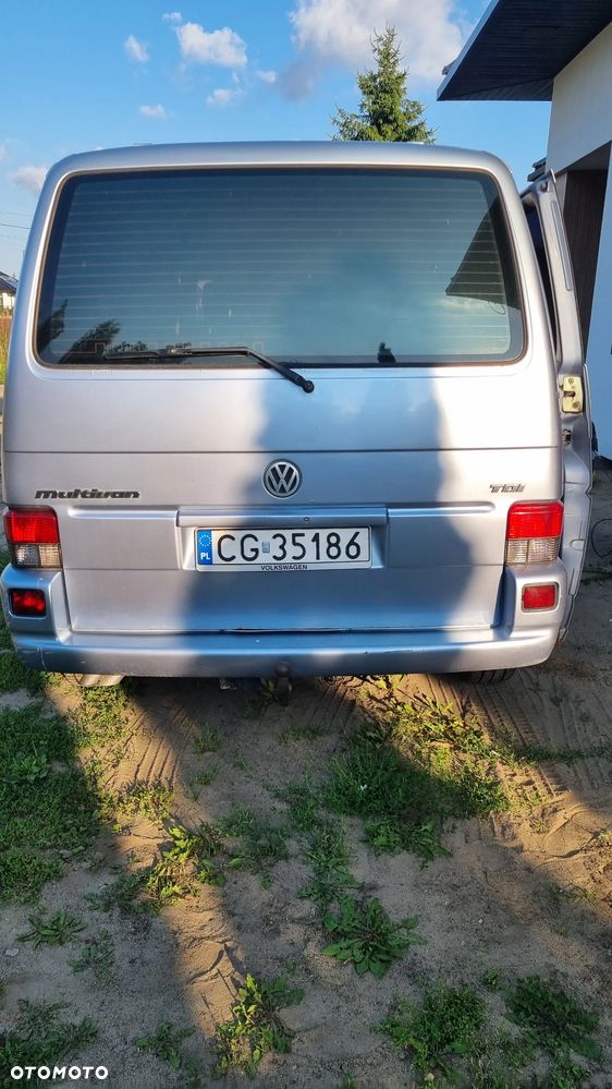 Volkswagen Multivan Standard - 13