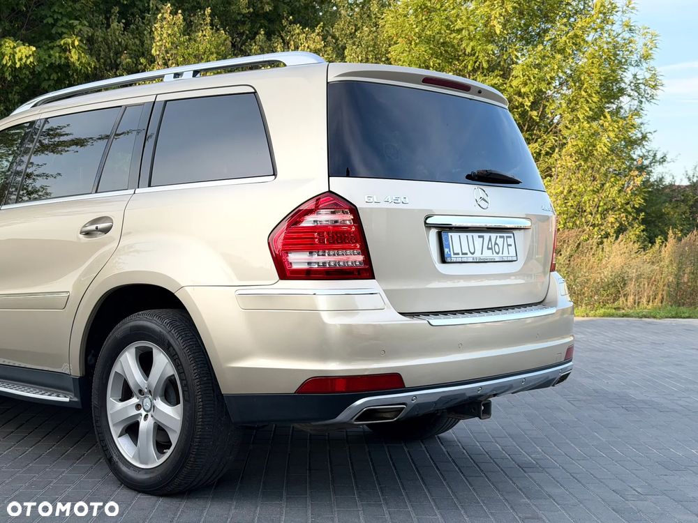Mercedes-Benz GL 450 4Matic 7G-TRONIC - 8