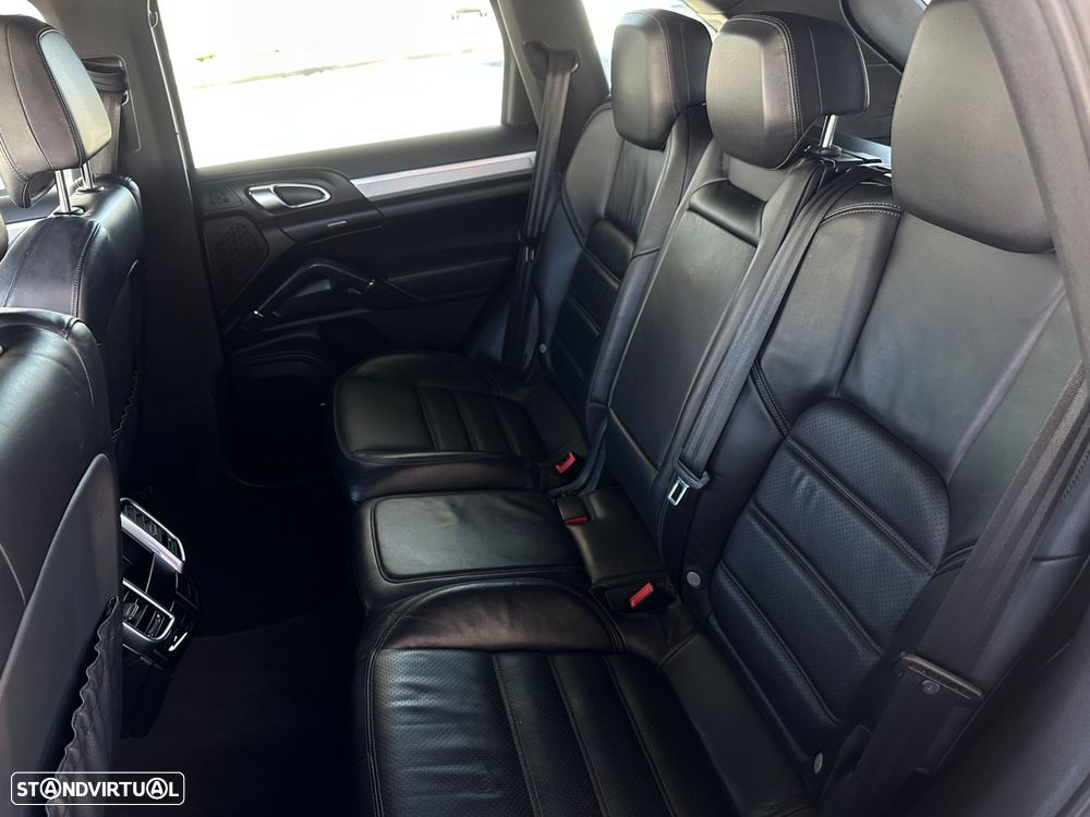 Porsche Cayenne Tiptronic - 18