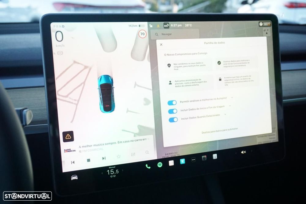 Tesla Model Y Long Range Dual Motor AWD - 37