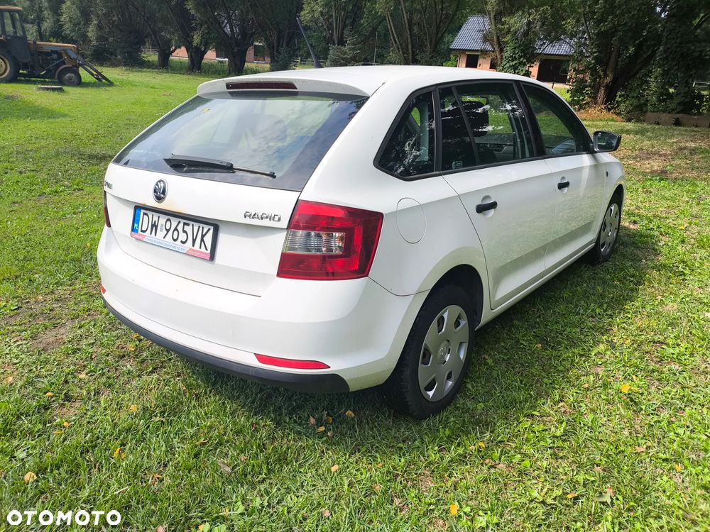 Skoda RAPID - 3