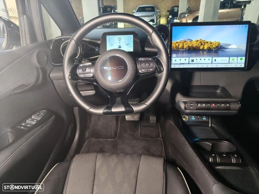 BYD Dolphin 60.4 kWh Comfort - 12