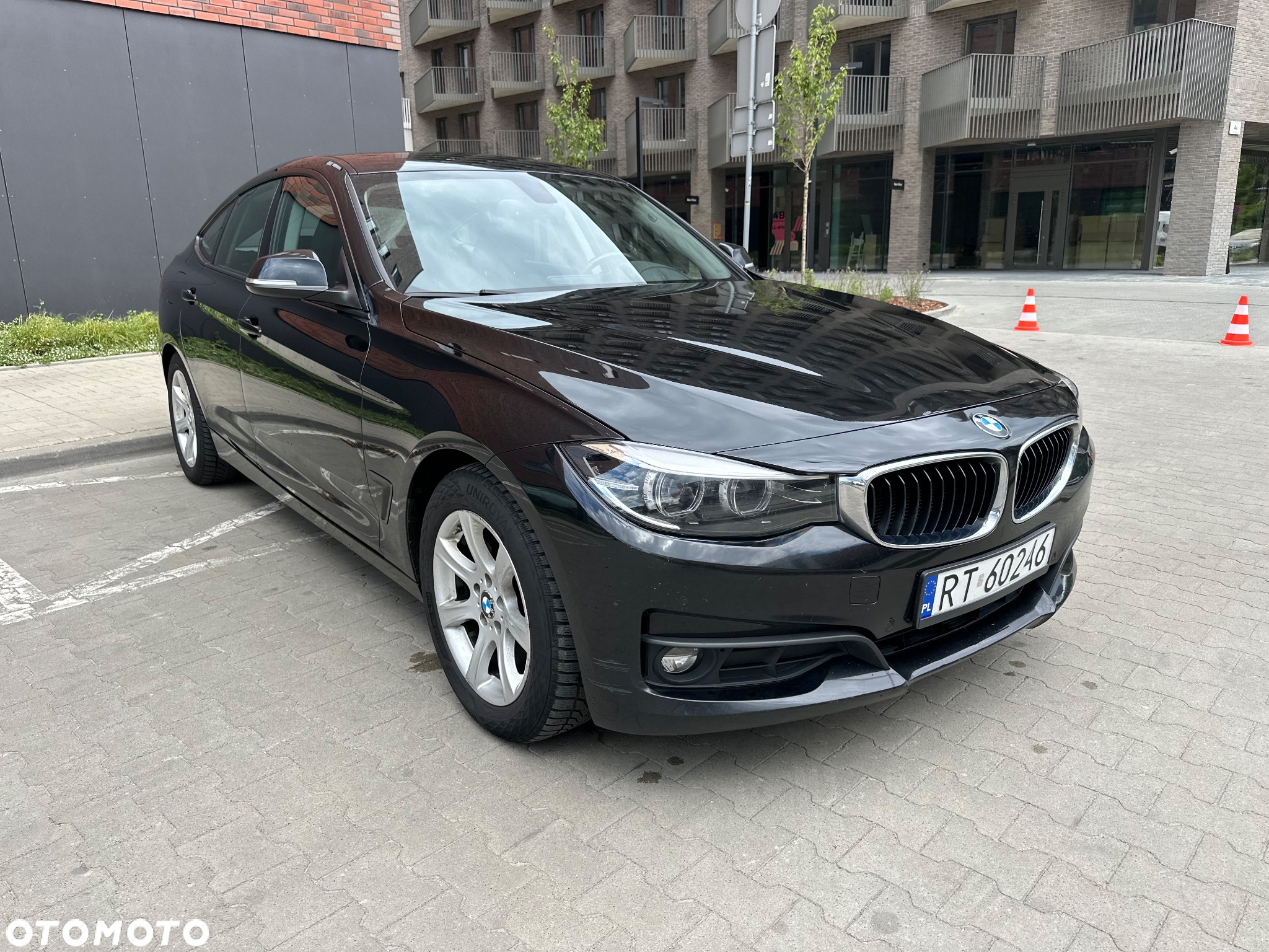 BMW 3GT 318d GT - 2