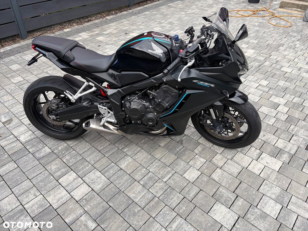 Honda CBR - 4