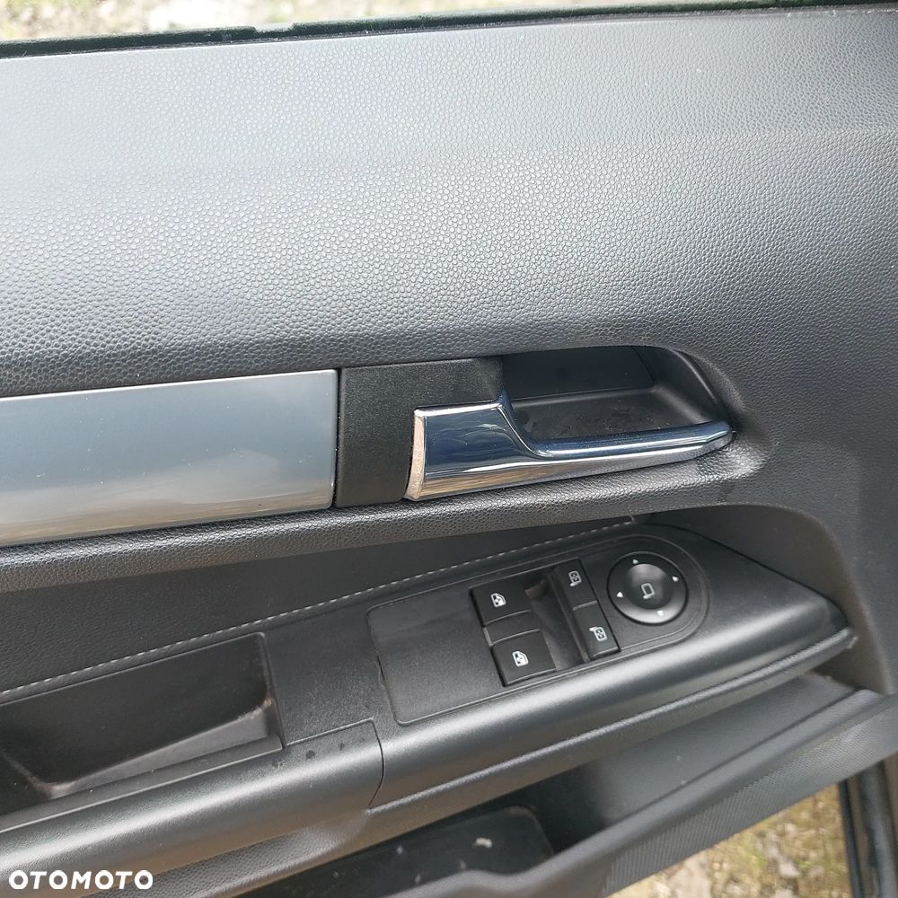 Opel Astra - 9