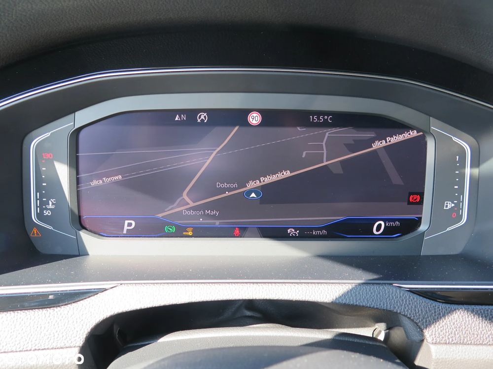 Volkswagen Passat Variant 2.0 TDI 4Mot Elegance DSG - 19