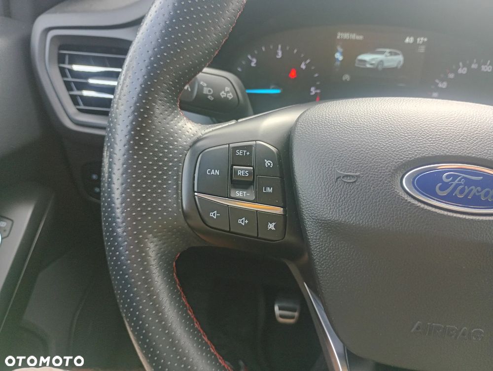 Ford Focus 2.0 TDCi ST-Line ASS - 33