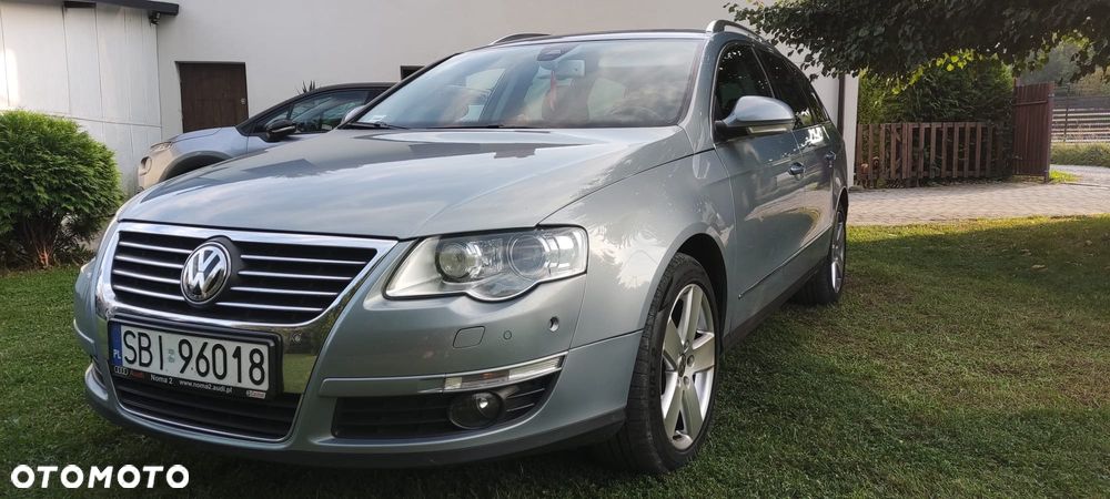 Volkswagen Passat 2.0 TDI 4Mot Highline DSG - 2