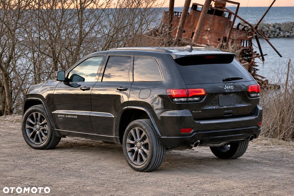 Jeep Grand Cherokee - 6